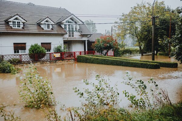 Why April Showers Can Mean Plumbing Problems – And How to Prevent Them